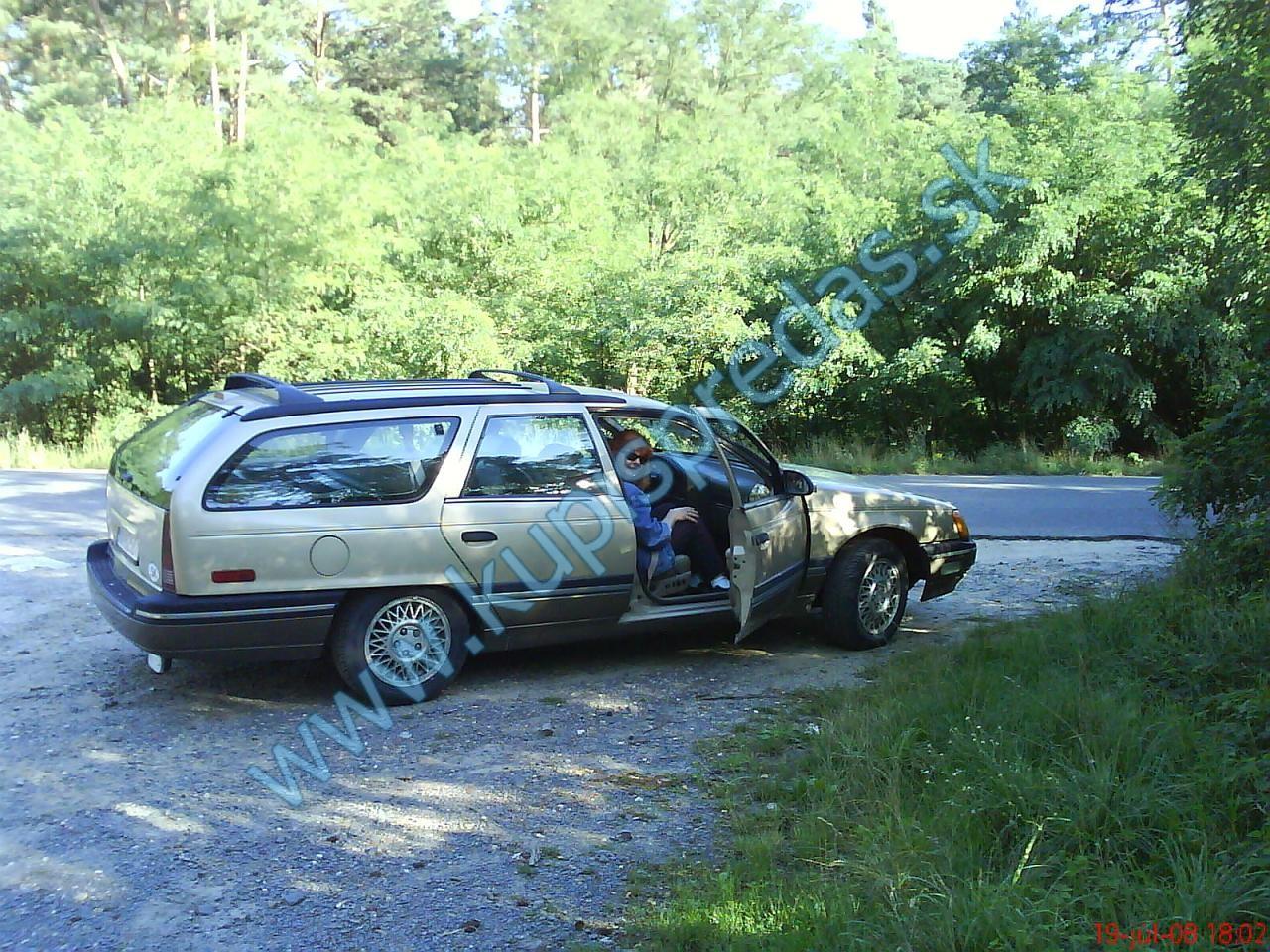 Predám Ford Taurus